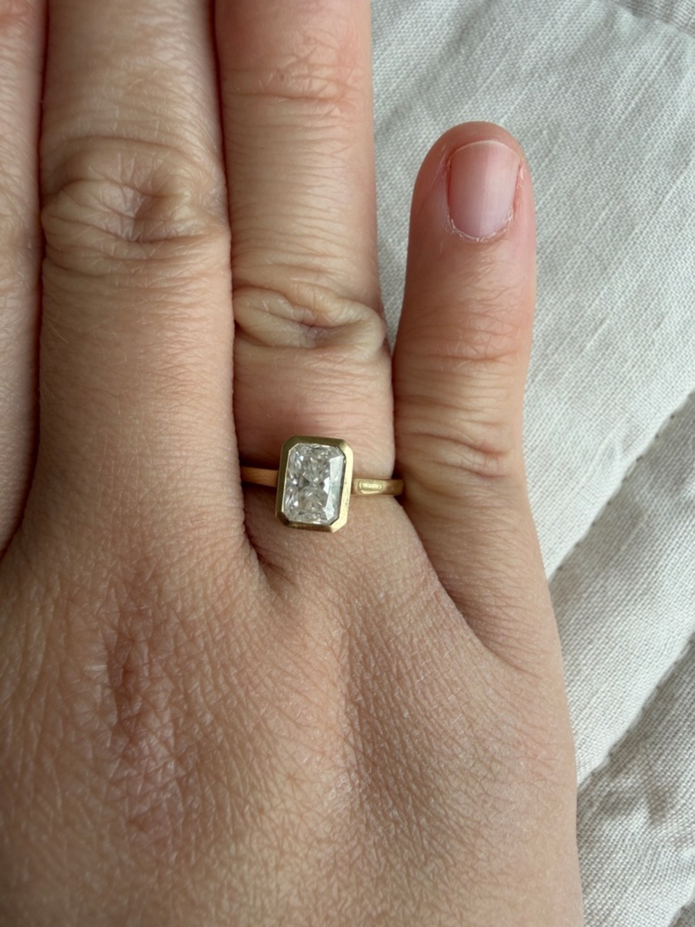 Moissanite 9k Yellow Gold Solitaire Ring Size 5.75